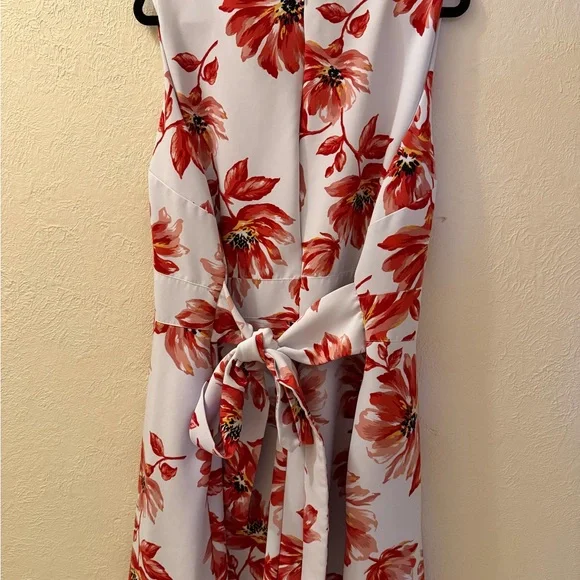 Lane Bryant White and Red Floral Dress - Picture 2 of 3